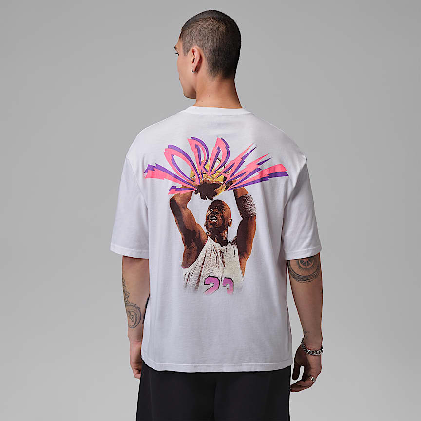Jordan Men's T-Shirt. Nike CA